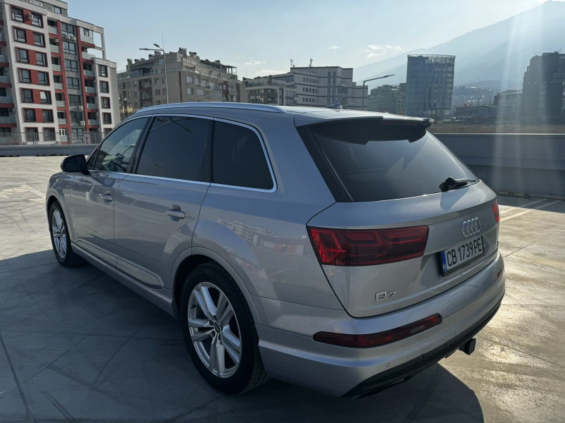 Audi Q7 100000 KM!!!, снимка 6 - Автомобили и джипове - 48165272