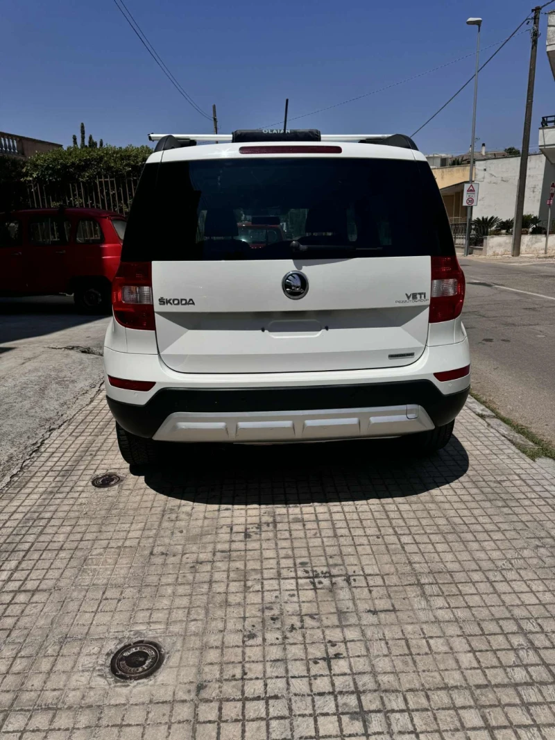 Skoda Yeti, снимка 4 - Автомобили и джипове - 52116274