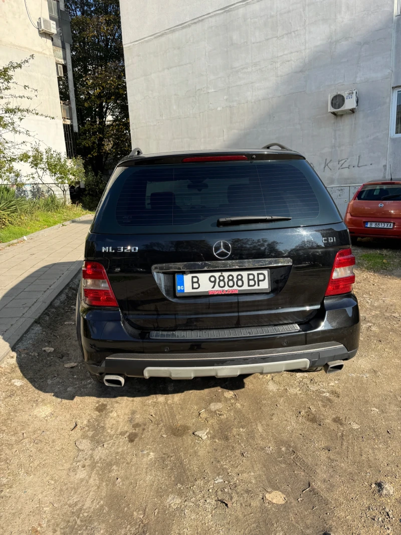 Mercedes-Benz ML 320, снимка 2 - Автомобили и джипове - 52417162