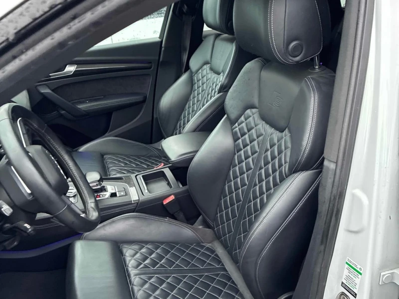 Audi SQ5 * Technik * CARFAX * БЕЗ ПЪРВОНАЧАЛНА ВНОСКА, снимка 13 - Автомобили и джипове - 53113138