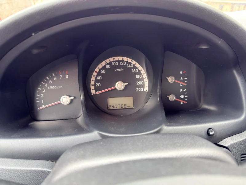 Kia Sportage 2.0I 4х4 140k.c CNG ITALIA, снимка 9 - Автомобили и джипове - 53493274