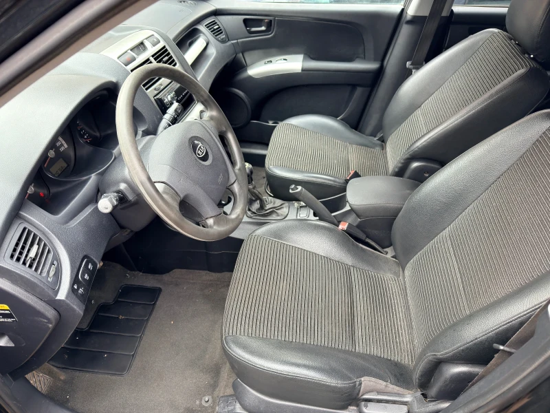 Kia Sportage 2.0I 4х4 140k.c CNG ITALIA, снимка 6 - Автомобили и джипове - 53493274