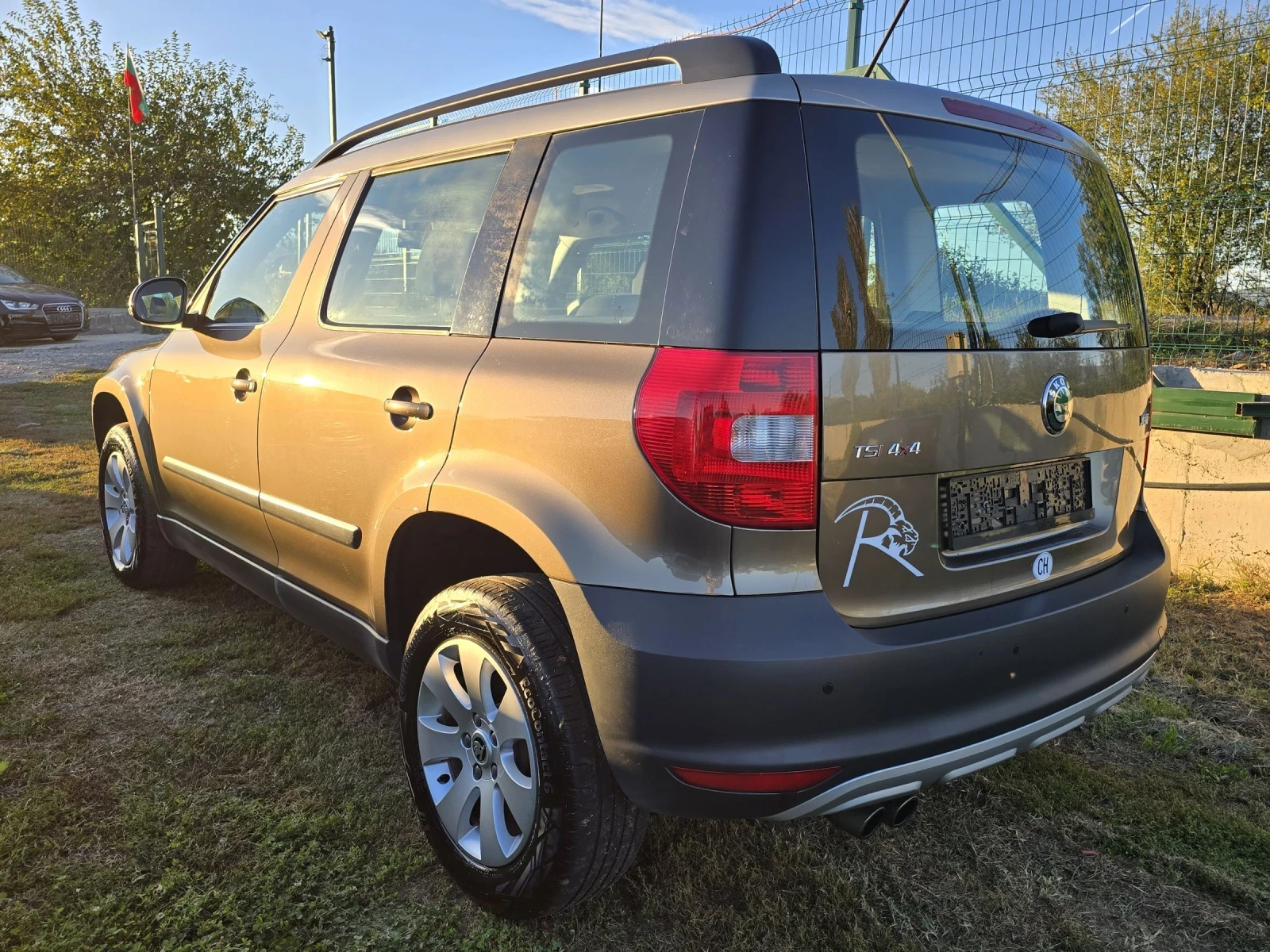 Skoda Yeti 1.8TSI 4X4 CH  - изображение 5