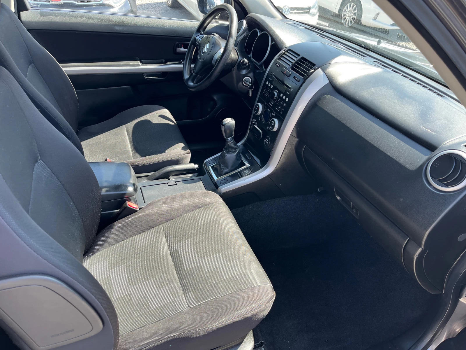 Suzuki Grand vitara 1.9DDIS - изображение 9