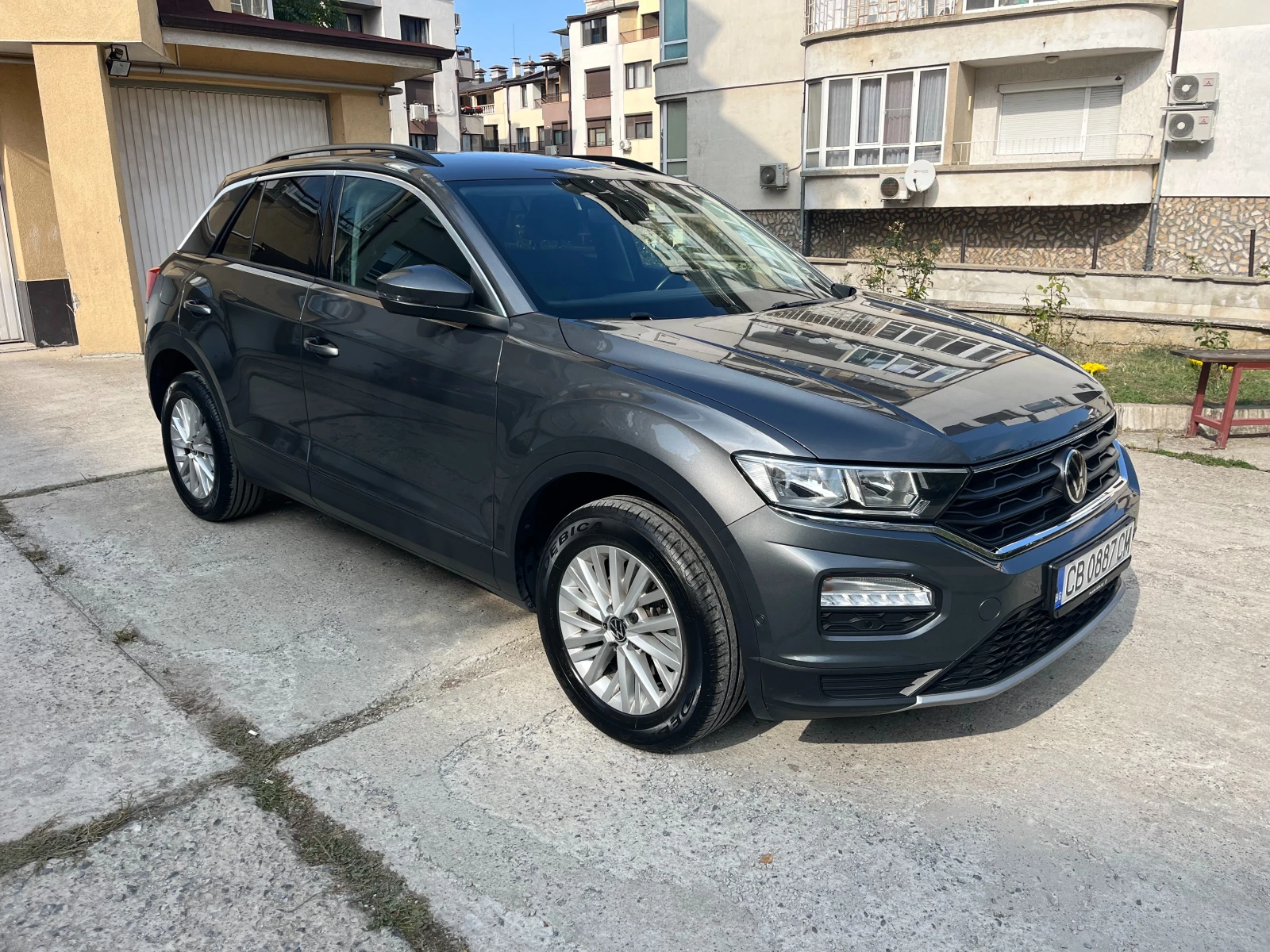 VW T-Roc 1.5 TSI  | Mobile.bg   2