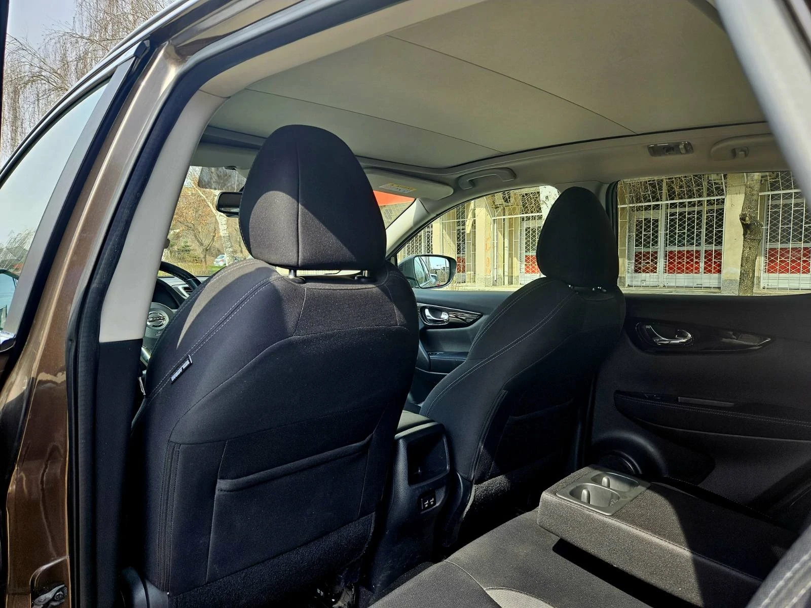 Nissan Qashqai N connecta Plus, снимка 5 - Автомобили и джипове - 53779776