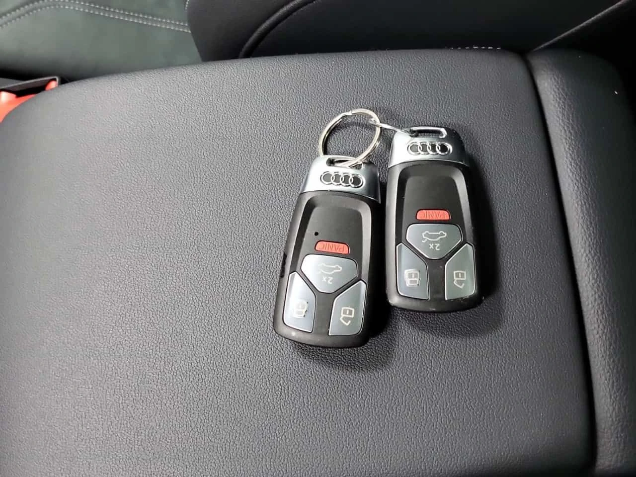 Audi Q5 S LINE PRESTIGE  CARFAX, снимка 8 - Автомобили и джипове - 54126437