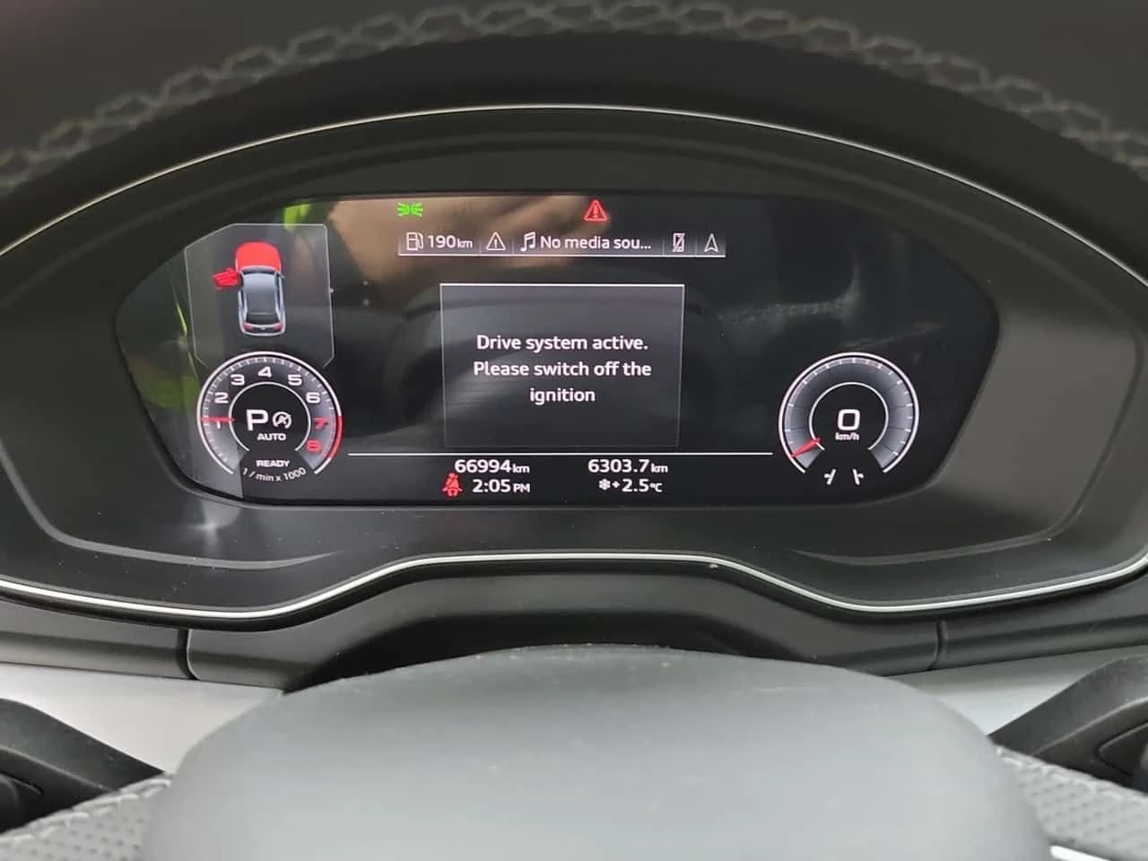 Audi Q5 S LINE PRESTIGE  CARFAX, снимка 9 - Автомобили и джипове - 54126437