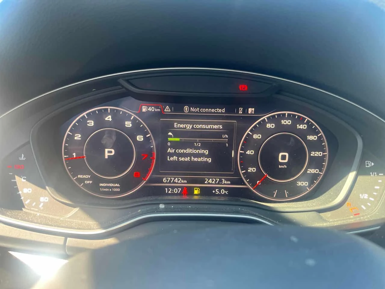 Audi Q5  Technik / 360 / DISTRONIC / ПОДГРЕВИ, снимка 8 - Автомобили и джипове - 54252487