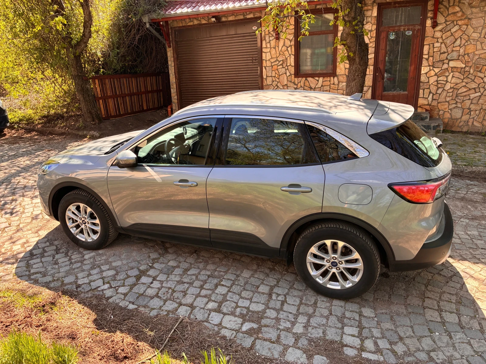 Ford Kuga, снимка 9 - Автомобили и джипове - 55063680