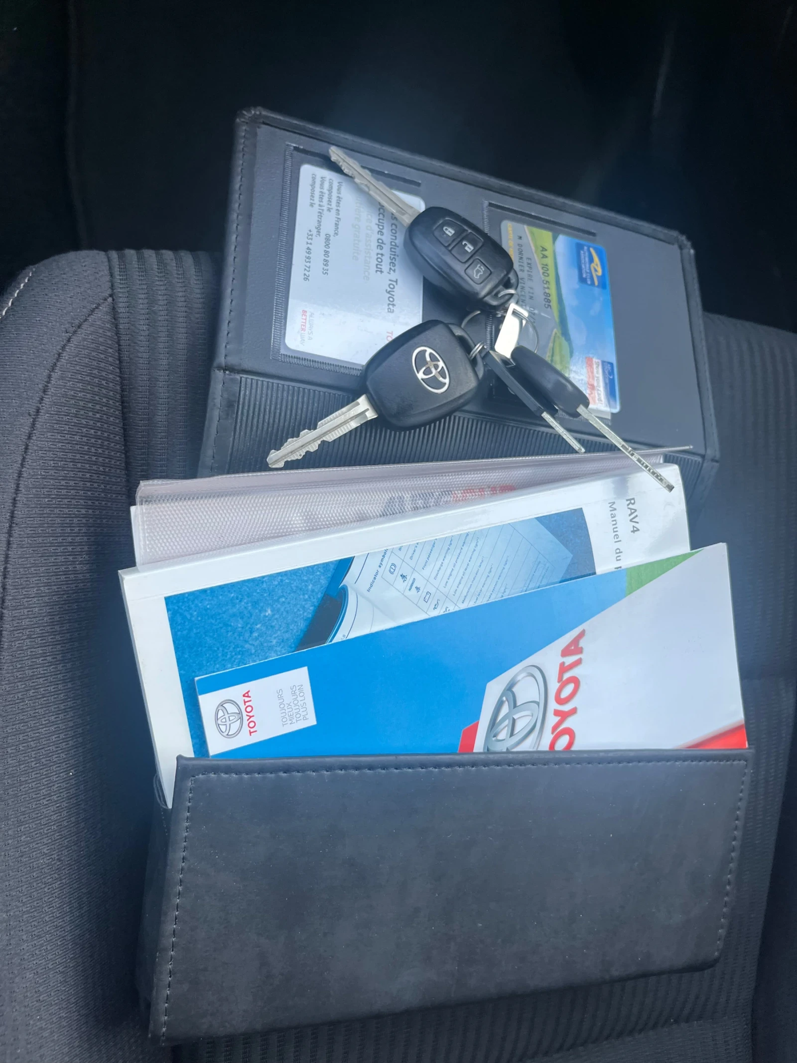 Toyota Rav4 4х4-Камера-2.2-150, снимка 16 - Автомобили и джипове - 55424987