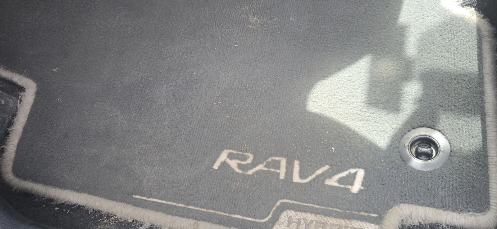 Toyota Rav4, снимка 11 - Автомобили и джипове - 55725351