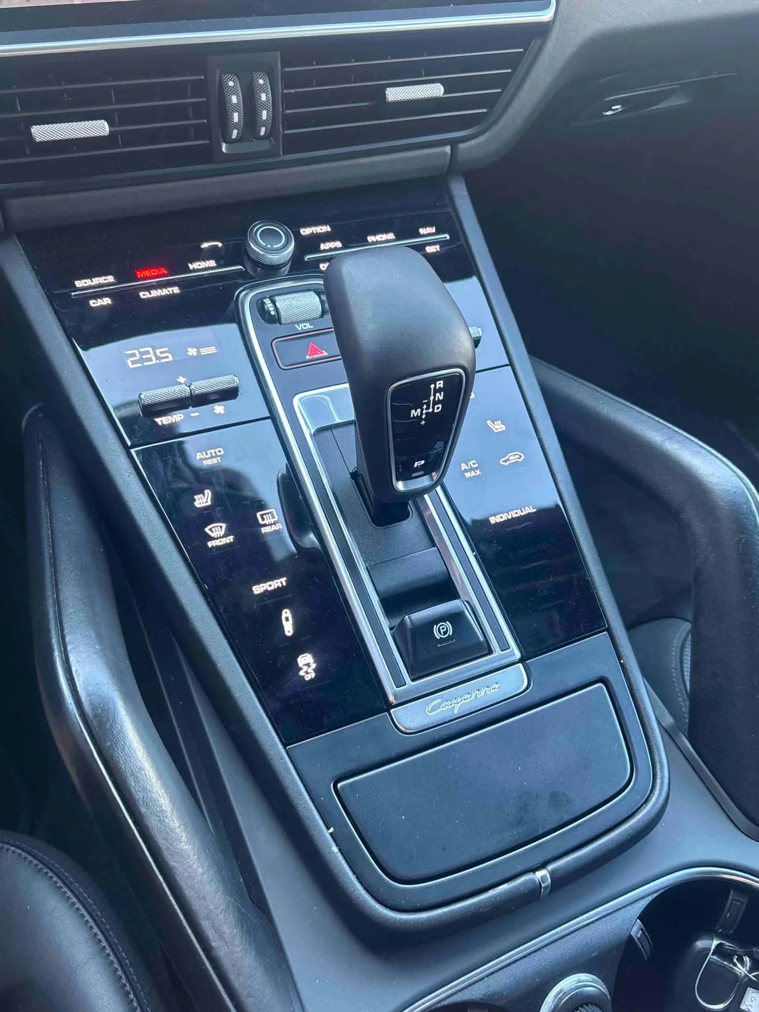 Porsche Cayenne, снимка 8 - Автомобили и джипове - 55730339