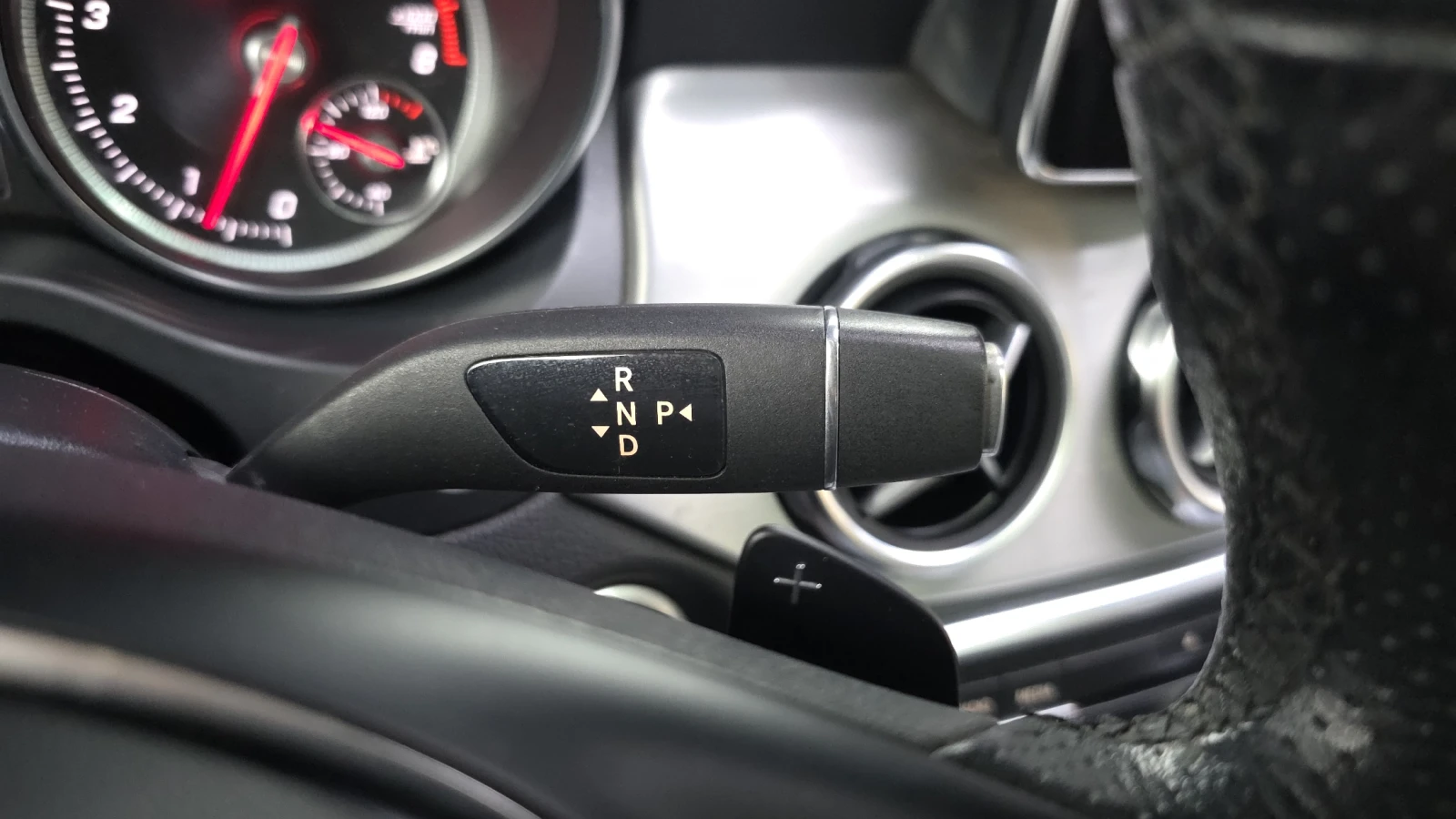Mercedes-Benz GLA 220 GLA220 Premium autogeorge.com, снимка 13 - Автомобили и джипове - 56082843