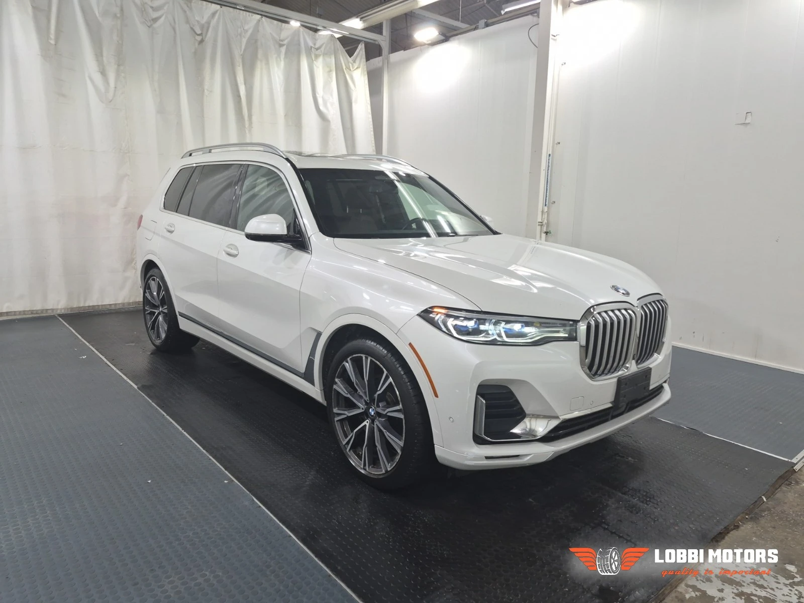 BMW X7, снимка 2 - Автомобили и джипове - 56128634