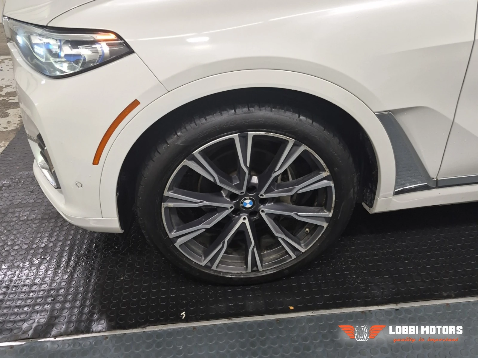 BMW X7, снимка 6 - Автомобили и джипове - 56128634