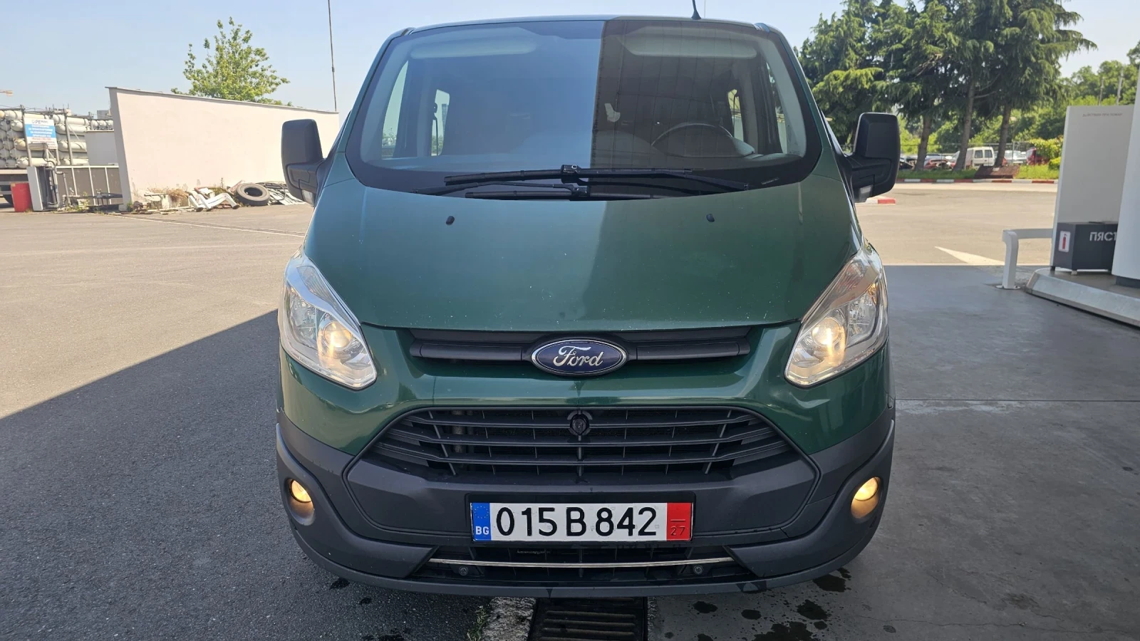 Ford Transit Custom 2.0 TDI ТОВАРОПЪТНИЧЕСКИ 6 МЕСТА-КЛИМА , снимка 2 - Бусове и автобуси - 54805711