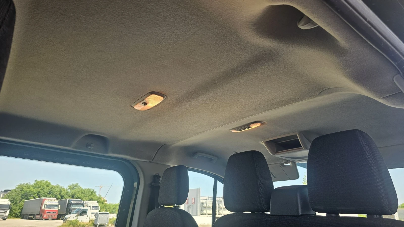 Ford Transit Custom 2.0 TDI ТОВАРОПЪТНИЧЕСКИ 6 МЕСТА-КЛИМА , снимка 14 - Бусове и автобуси - 54805711