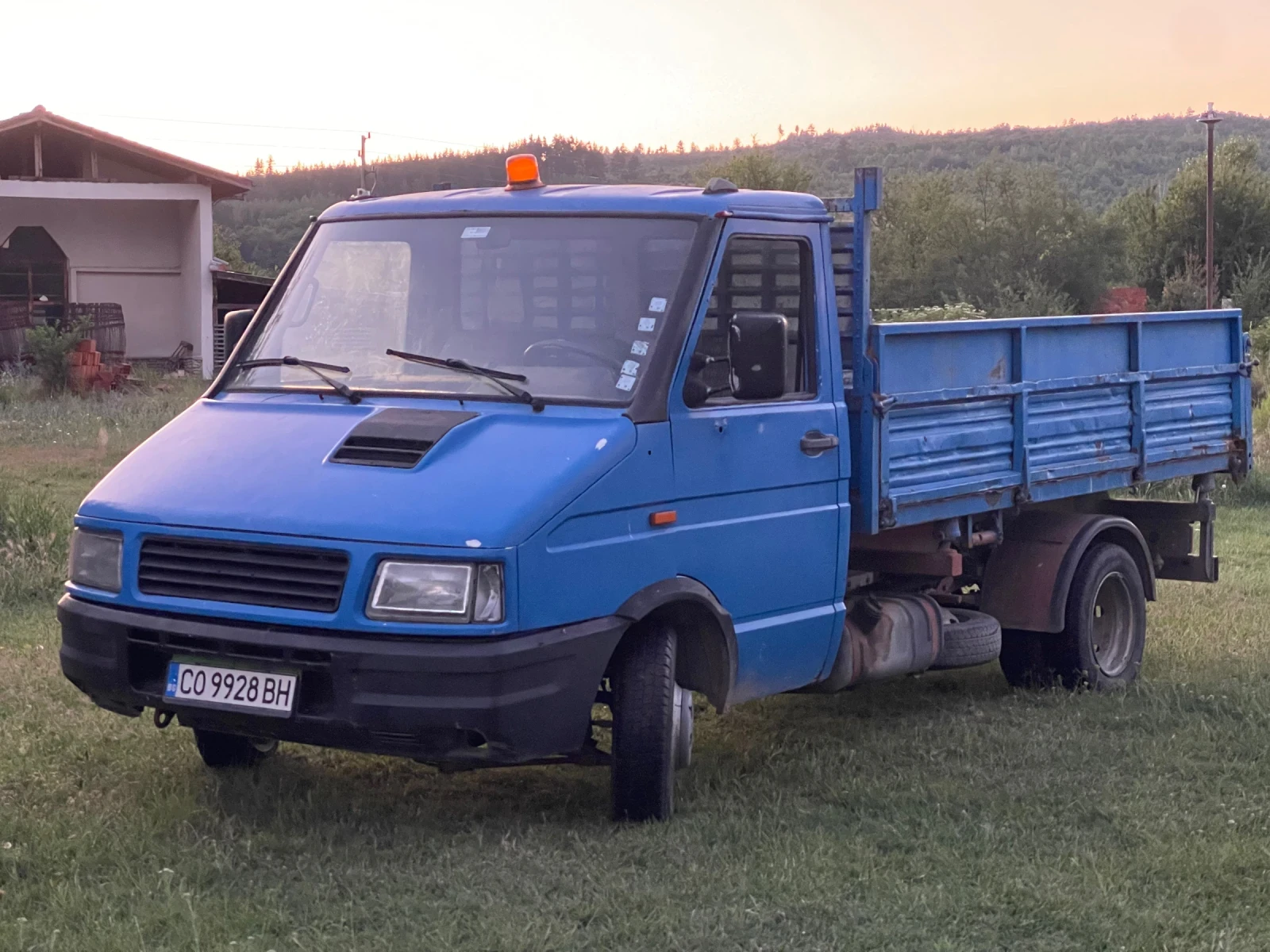 Iveco Daily !!!САМОСВАЛ!!!   3.70МЕТРА!!! - изображение 2