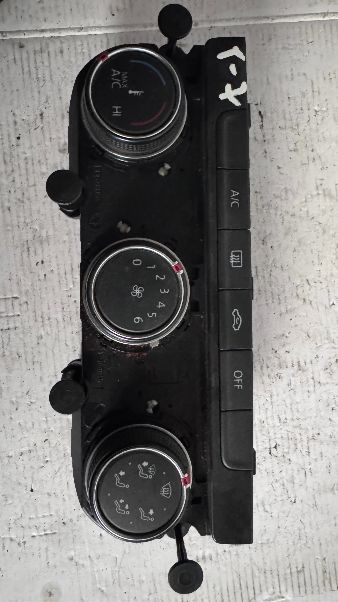   /  /  a VW Golf - 5G0907426T | Mobile.bg   1