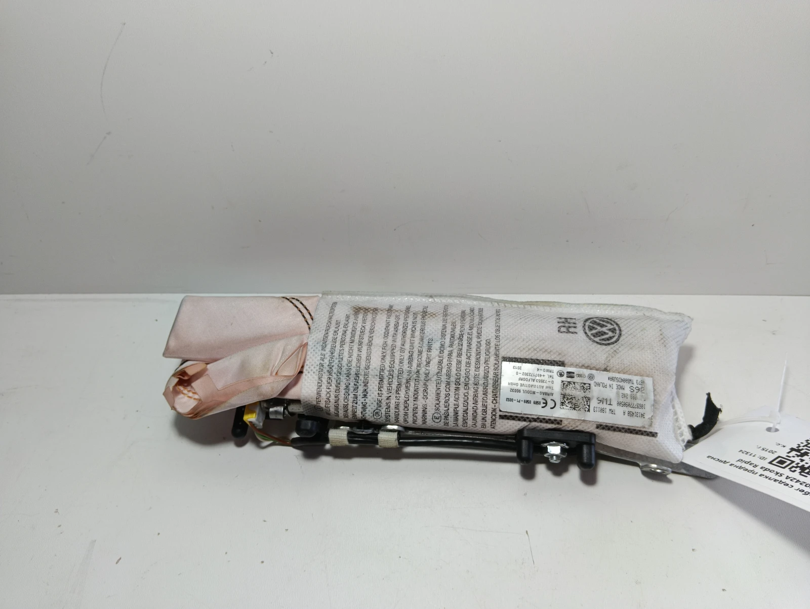еърбег седалка предна дясна 5JA880242A Skoda Rapid