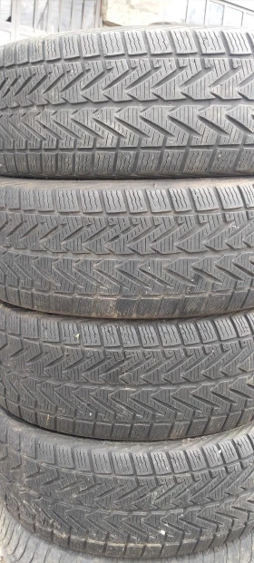      215/55R17