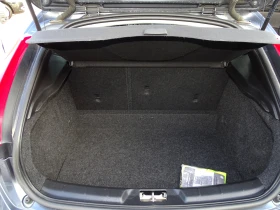 Volvo V40 D2 1.6D EURO 5B, снимка 14