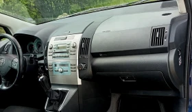 Toyota Corolla verso 2.2 D-4D (136 Hp) Facelift, снимка 5