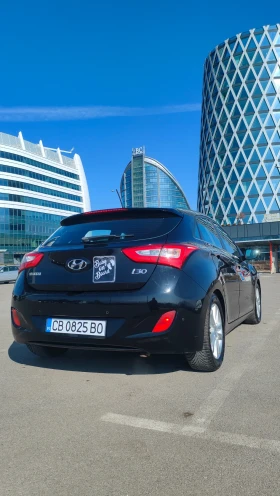 Hyundai I30 1.6i, 6 скорости, Xenon, Navi, Кожа + + + , снимка 3