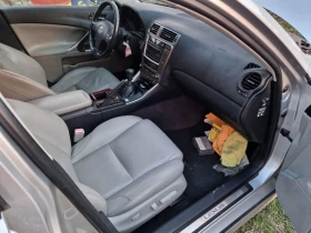 Lexus IS 220d | Mobile.bg    7