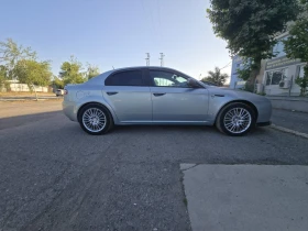 Обява за продажба на Alfa Romeo 159 2.4 JTDM Q-TRONIC ~12 500 лв. - изображение 3