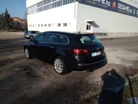 Opel Astra 1.7 CDTI 110 к.с. Facelift , снимка 2