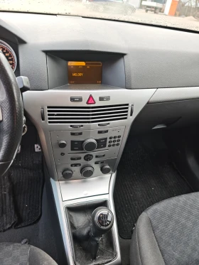 Opel Astra - 1650 € / 3227.12 лв. - 45864784 11