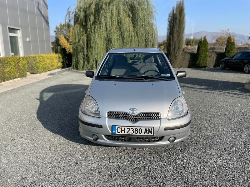 Toyota Yaris 1.3, снимка 3 - Автомобили и джипове - 47756583