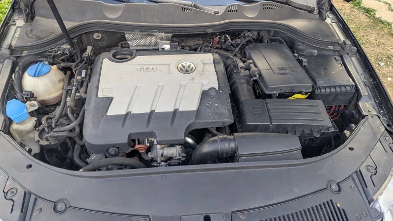 VW Passat 2.0 tdi 110, снимка 10 - Автомобили и джипове - 47827785