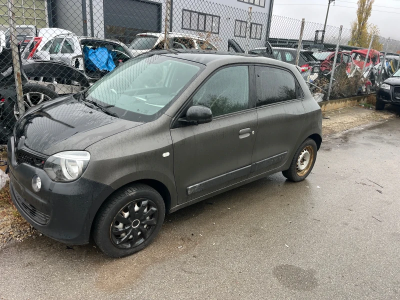 Renault Twingo 1.0бензин, снимка 2 - Автомобили и джипове - 47962676