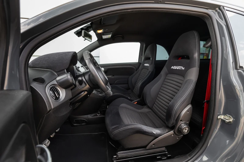 Abarth 595 SABELT Competizione 595 , снимка 2 - Автомобили и джипове - 51407642