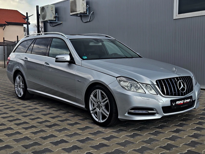 Mercedes-Benz E 350 AMG/FACE/4MATIC/AVANTGARDE/ПОДГРЕВ/AMBIENT/LIZING, снимка 3 - Автомобили и джипове - 49495533