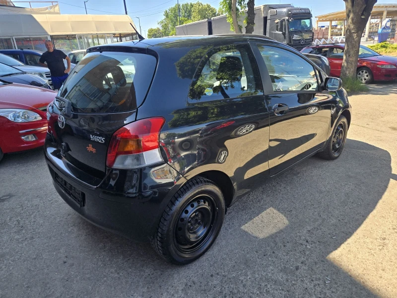 Toyota Yaris, снимка 3 - Автомобили и джипове - 50732810