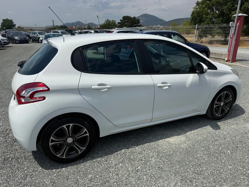 Peugeot 208 (KATO НОВА)^(АГУ), снимка 5 - Автомобили и джипове - 51030484