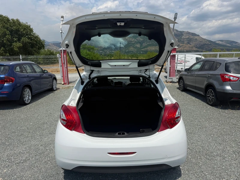 Peugeot 208 (KATO НОВА)^(АГУ), снимка 13 - Автомобили и джипове - 51030484