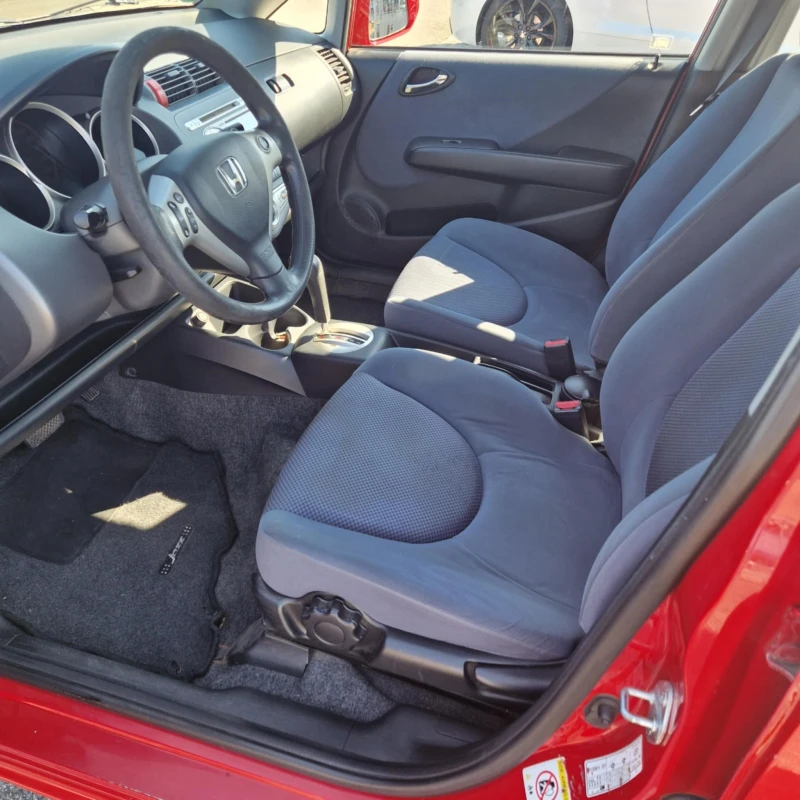 Honda Jazz, снимка 4 - Автомобили и джипове - 51433906