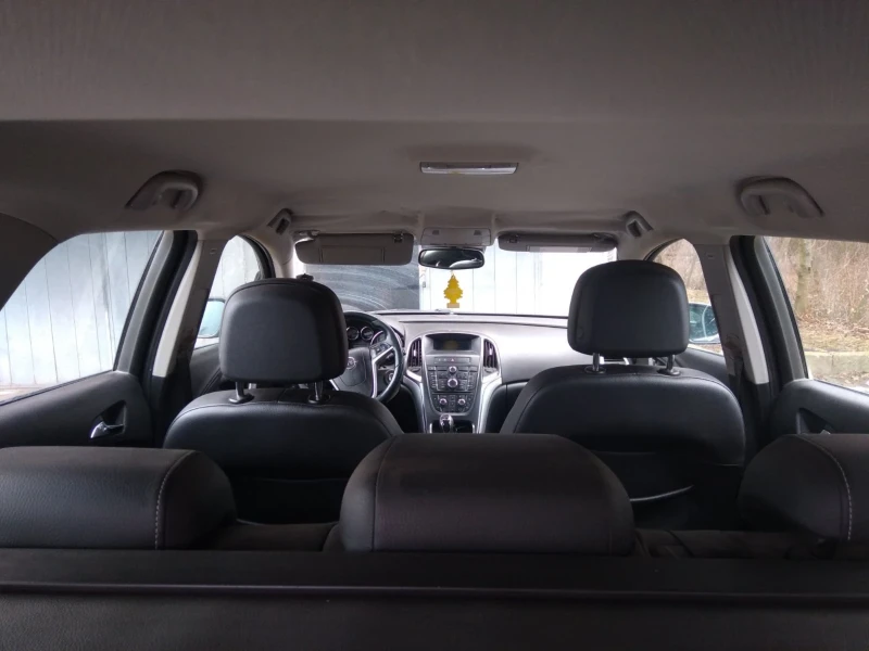 Opel Astra 1.7 CDTI 110 к.с. Facelift , снимка 6 - Автомобили и джипове - 53185714