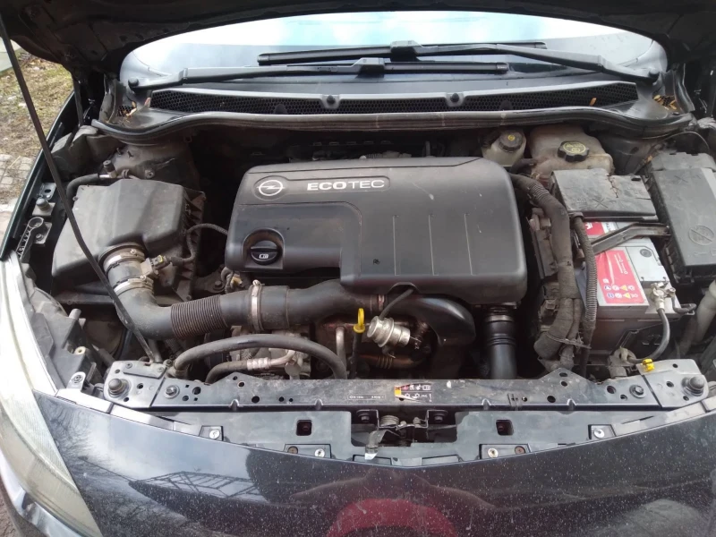 Opel Astra 1.7 CDTI 110 к.с. Facelift , снимка 17 - Автомобили и джипове - 53185714