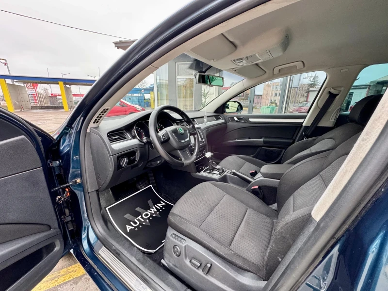 Skoda Superb 2.0 tdi 170 / DSG / FULL, снимка 11 - Автомобили и джипове - 52700334