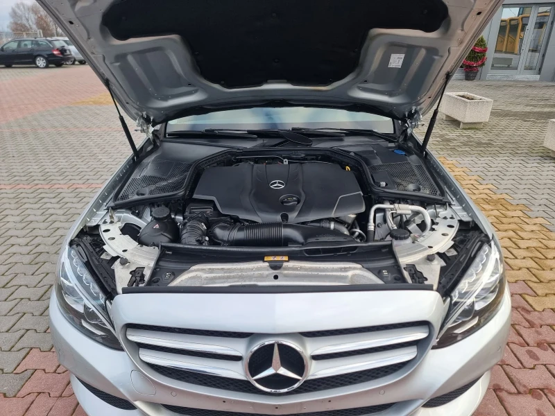 Mercedes-Benz C 220 2.2 CDI , снимка 15 - Автомобили и джипове - 52876169
