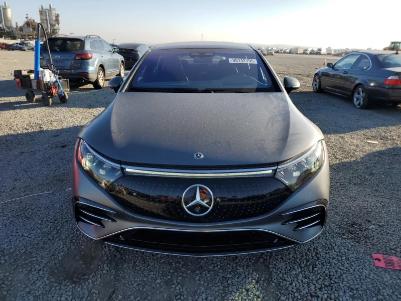 Mercedes-Benz EQS SEDAN 580 4MATIC* AMG PKG* MULTISCREEN* FULL MAX* , снимка 5 - Автомобили и джипове - 53113199