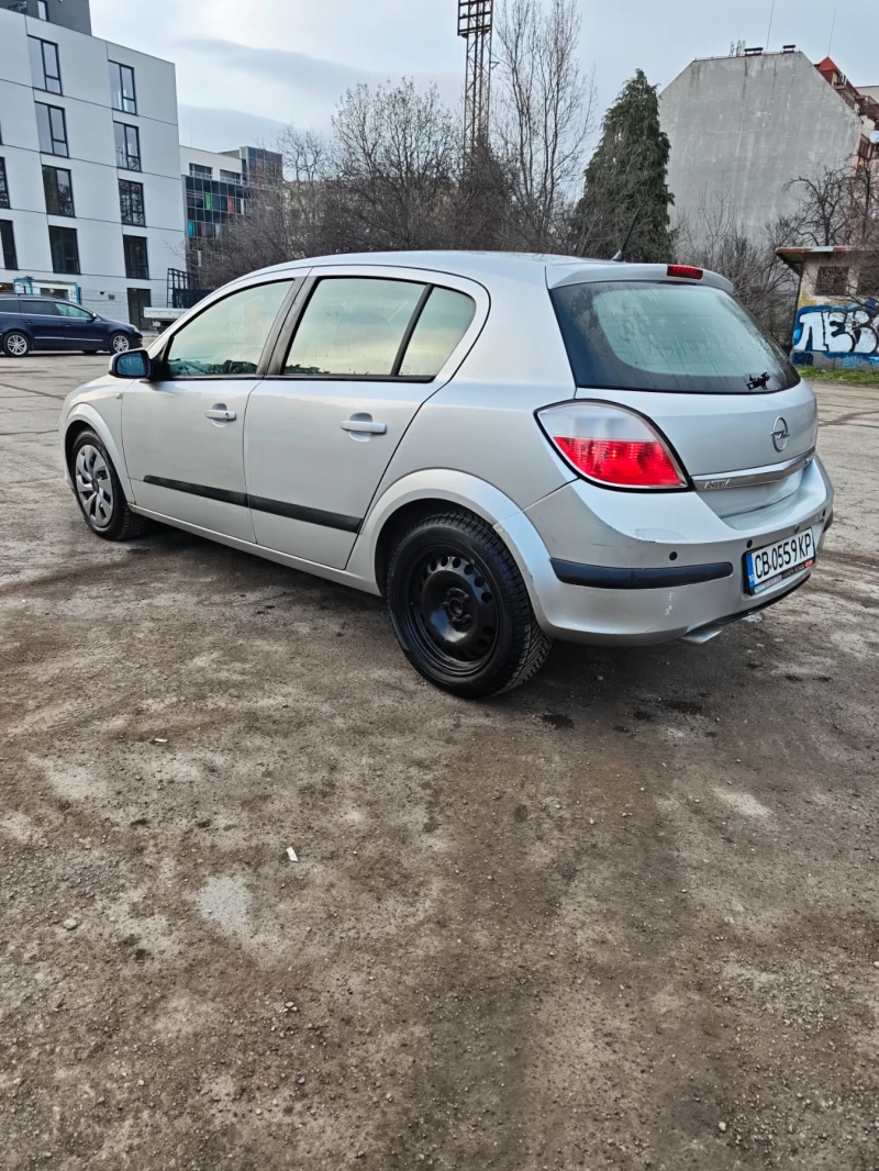 Opel Astra, снимка 7 - Автомобили и джипове - 53190548
