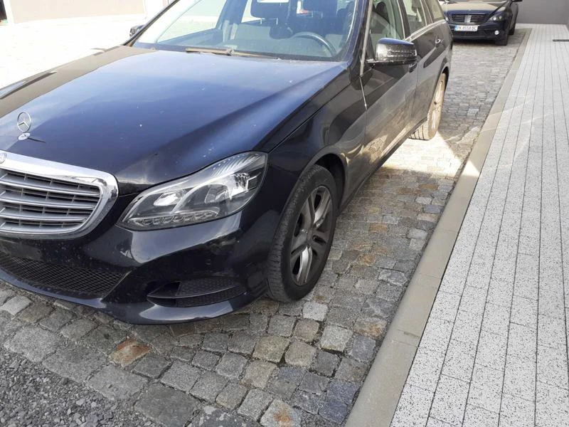 Mercedes-Benz E 220 CDI 651 FACE, снимка 4 - Автомобили и джипове - 47091052