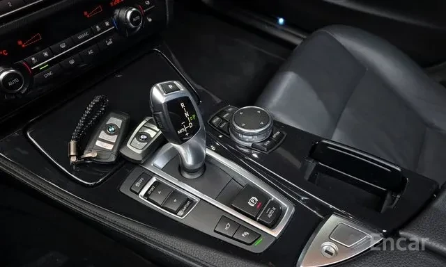 BMW 520 Гаранция 6 месеца на двигател и скоростна кутия., снимка 15 - Автомобили и джипове - 53248304